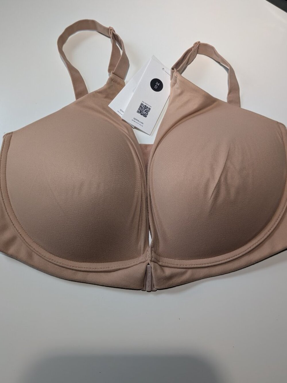 SPANXsmooth® Bra-llelujah!® Adjustable Plunge Wireless Lift Bra
